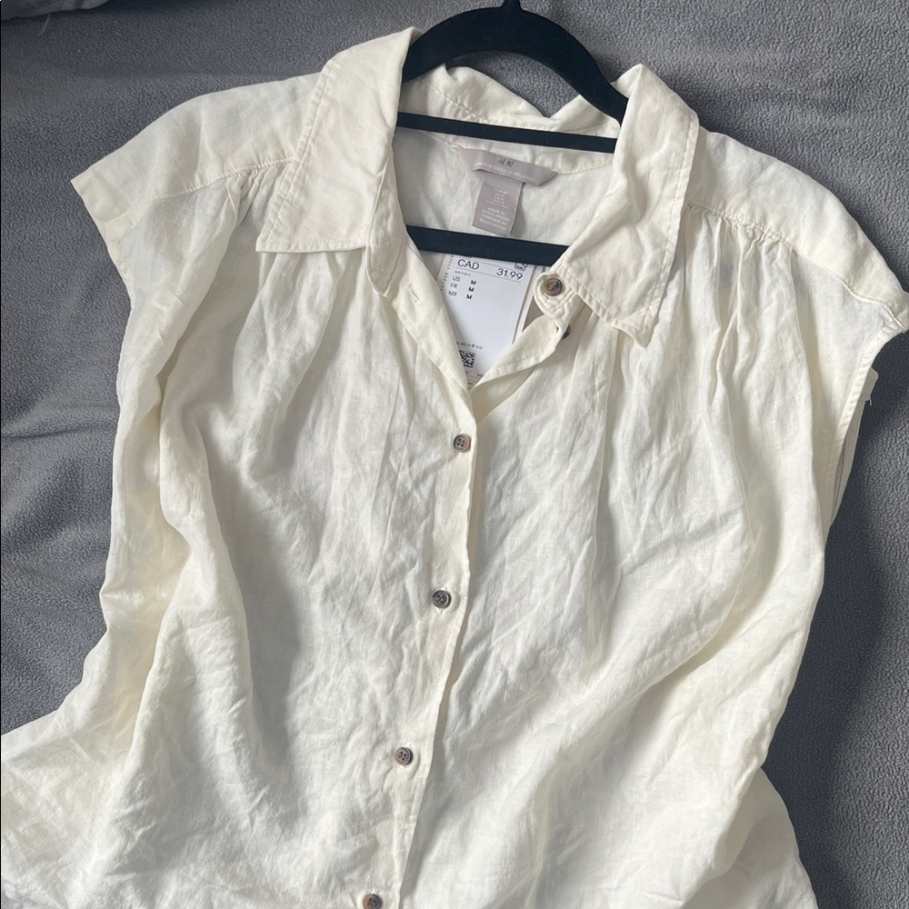 NWT H&M Cream linen blend blouse